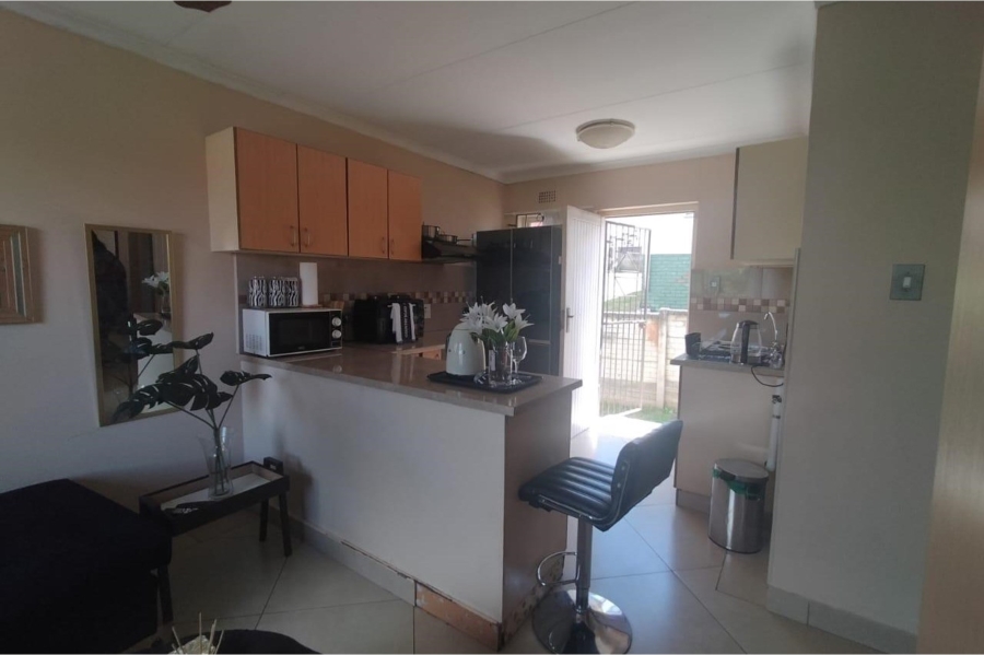 2 Bedroom Property for Sale in Amalinda Eastern Cape